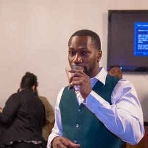 Meet your Posher, Akeem